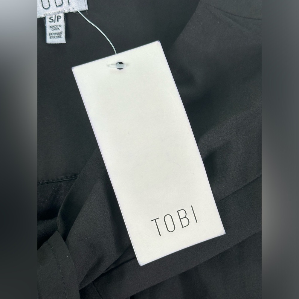 TOBI Pleated Front Black Lined Mini Skirt Size Small - Picture 7 of 11